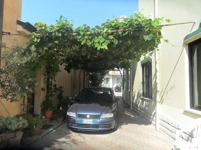 Albergo Villa-Brandi --- Pensione Completa --- Bellaria-Igea Marina Hotel
